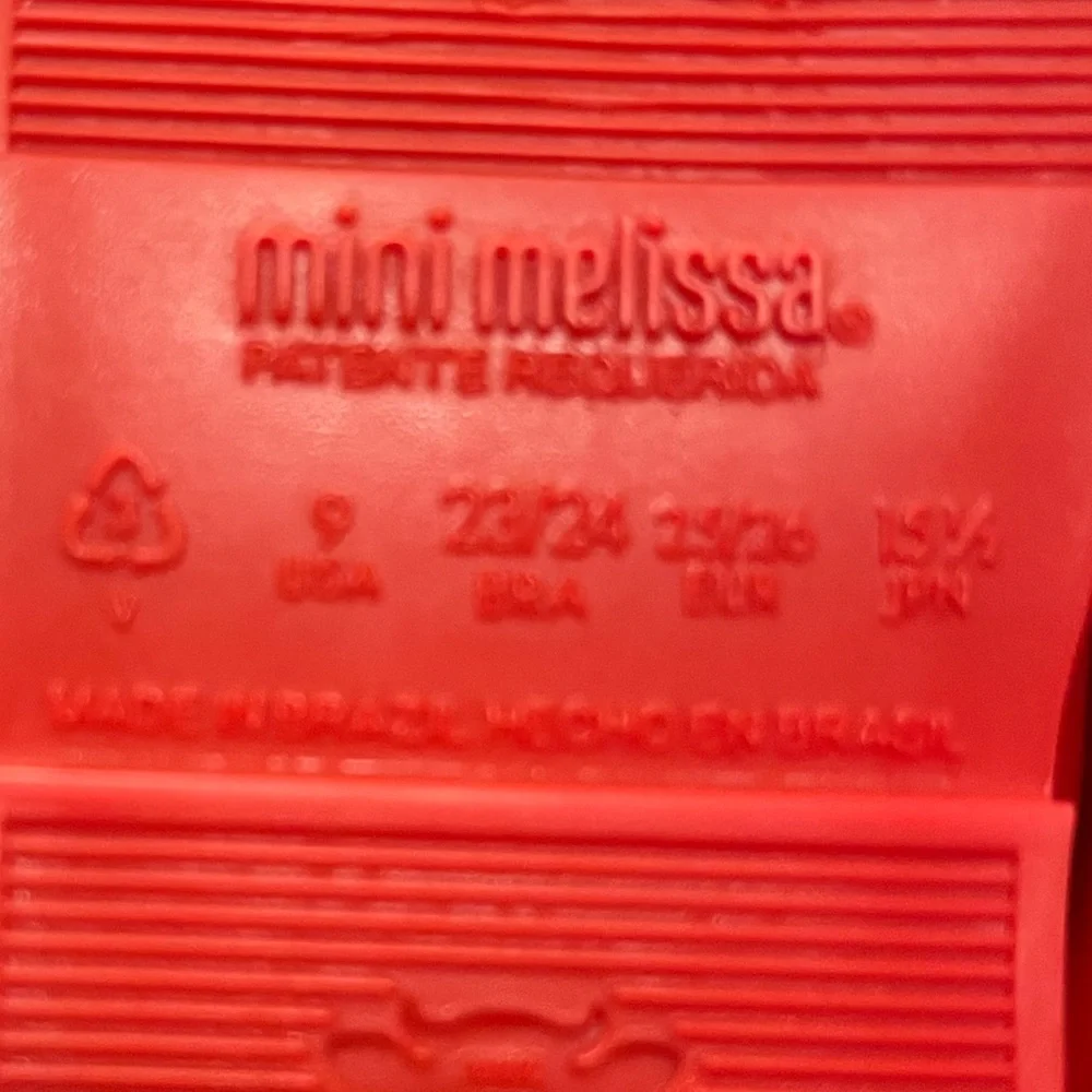 NEW Mickey and Minnie Mini Melissa shoes - Picture 8 of 10